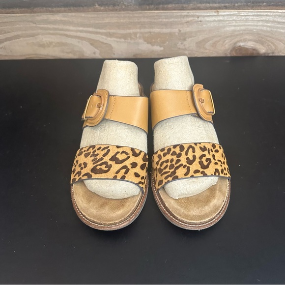 Sofft Braye Leopard Padded Footbed Tan Leather Cow Hair Slip On Sandals 8.5 - Picture 6 of 12
